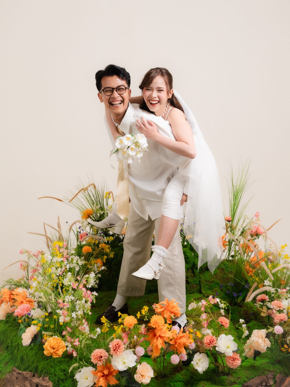 Referensi pose piggyback